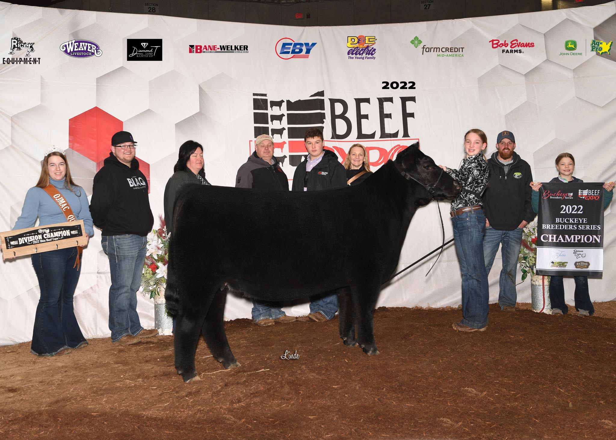Ohio Beef Expo youth take home championships for cattle born, bred and